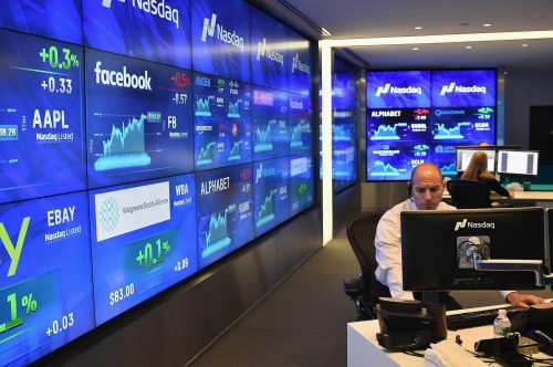 Nasdaq inflation fears AI stocks trading floor