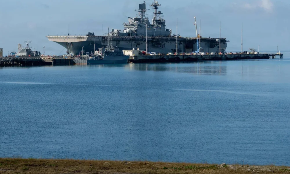 Marines de EE. UU. regresan a Japón después de misión en Medio Oriente